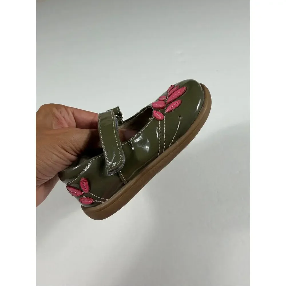 See Kai Run Adeline Olive Patent Leather Floral Mary Jane Shoes Size 6 Toddler